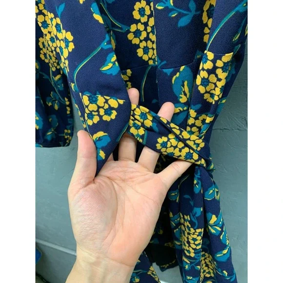 J.Crew Wrap Dress 00 Navy Yellow Floral 3/4 Sleeve Mini V Neck Women's Polyester - Picture 7 of 9